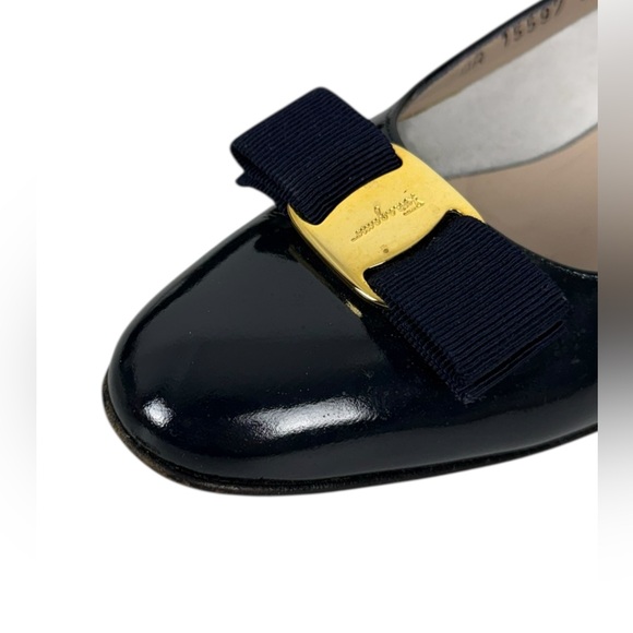Salvatore Ferragamo Patent Leather Bow Pumps Blue Womens 8 AA 2A Casual Formal main image 14